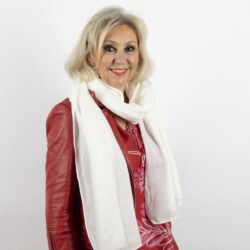 photo portrait d'Elizabeth Husson Barnier