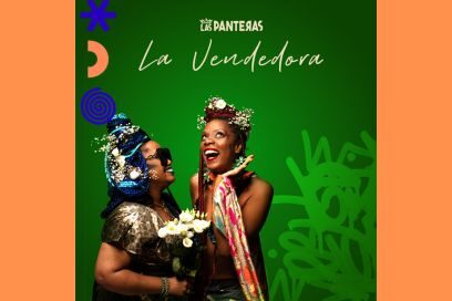 cover de disque du groupe Las Panteras, fond vert jungle et artistes de type afro vêtues de coiffes et de tissus brodés, tout sourire et en mouvement - Agrandir l'image, fenêtre modale