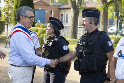 Agrandir l'image 10 sur 12, fenêtre modale