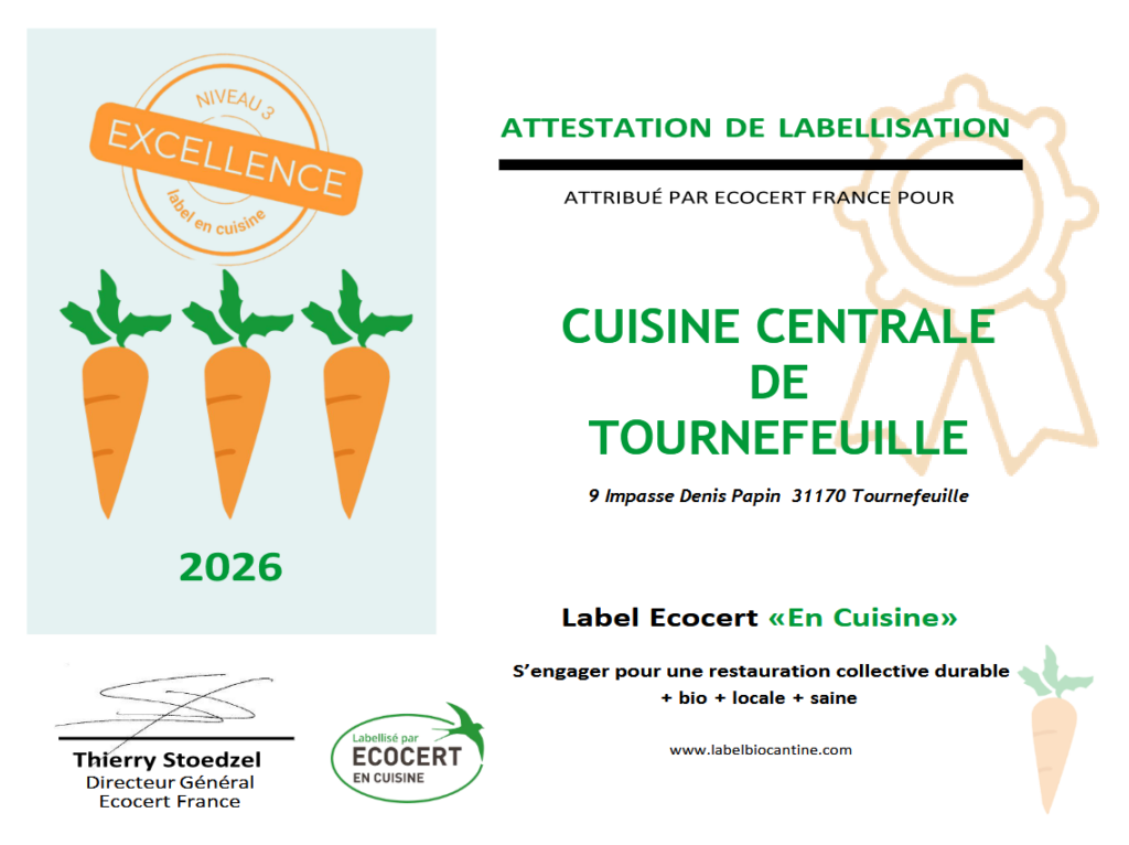 image de diplôme avec à gauche une illustration de trois carottes et un tampon "excellence" et à droite en gros "cuisine centrale de tournefeuille" - Agrandir l'image, fenêtre modale
