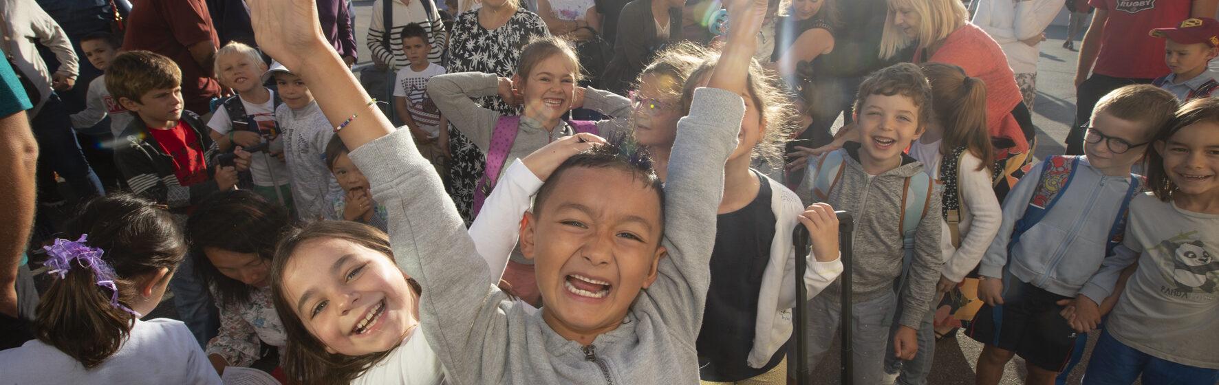 Jeunes enfants contents