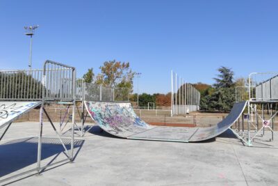 Agrandir l'image 1 sur 2, fenêtre modale