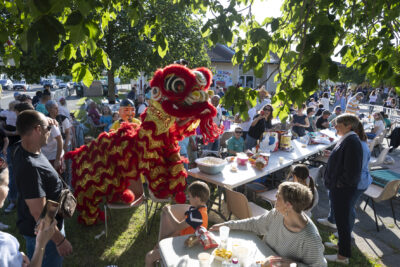 Une mascotte dragon - Agrandir l'image 16 sur 53, fenêtre modale