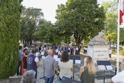 Agrandir l'image 16 sur 17, fenêtre modale